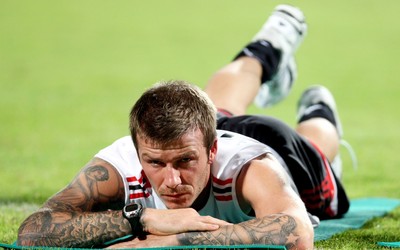 华体会电竞独家-乌克兰队球迷远征军太燃了